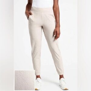 Athleta Brooklyn Textured Jogger Abalone Gray